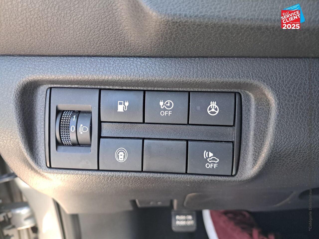 Véhicule d'occasion NISSAN LEAF 217CH E+ 62KWH N-CONNECTA 21 chez Nissan Belfort