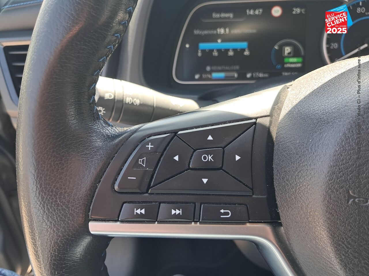 Véhicule d'occasion NISSAN LEAF 217CH E+ 62KWH N-CONNECTA 21 chez Nissan Belfort