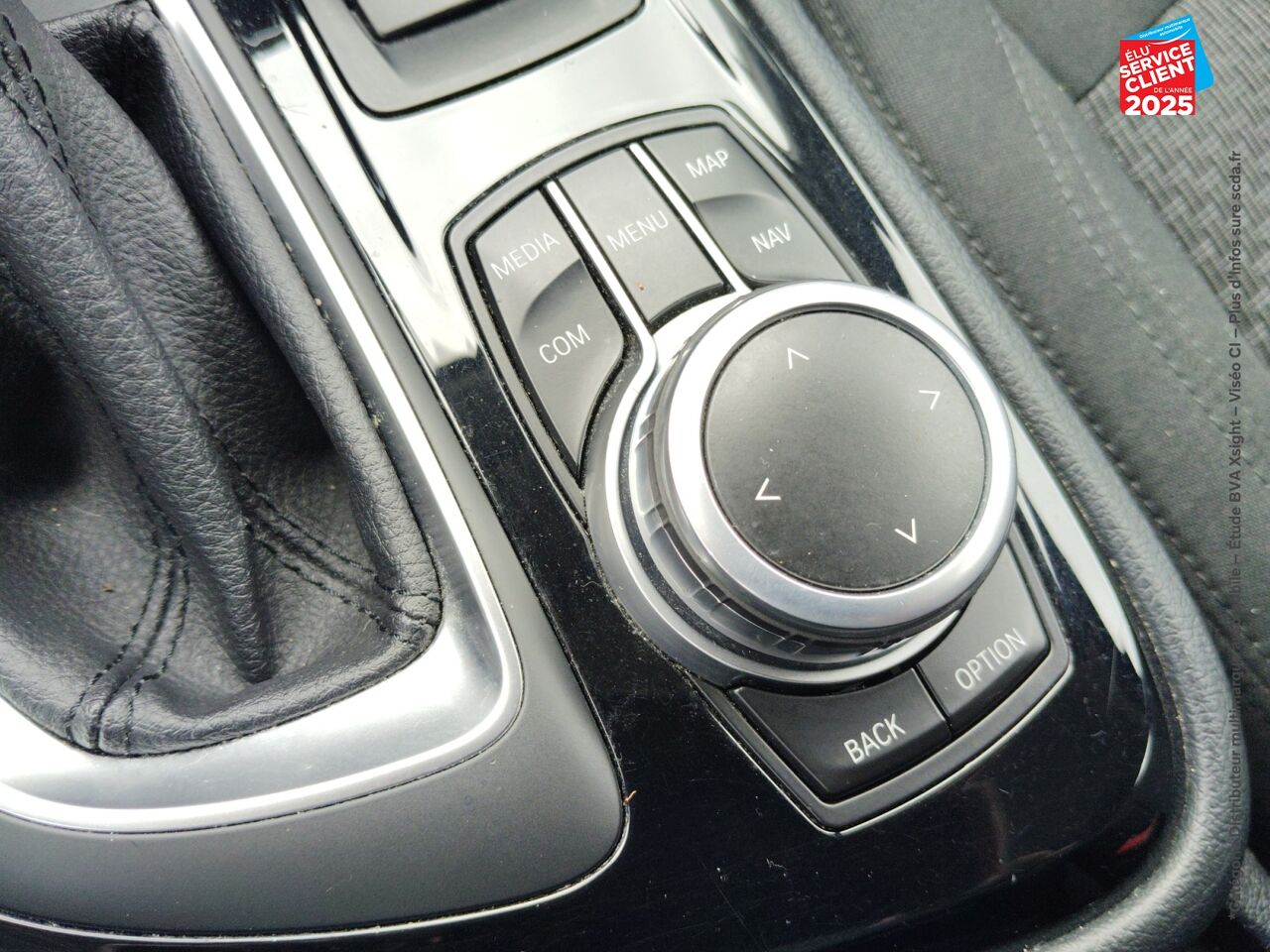 Véhicule d'occasion BMW SERIE 2 ACTIVETOURER 225XEA 224CH BUSINESS DESIGN CAMERA chez HESS Automobile