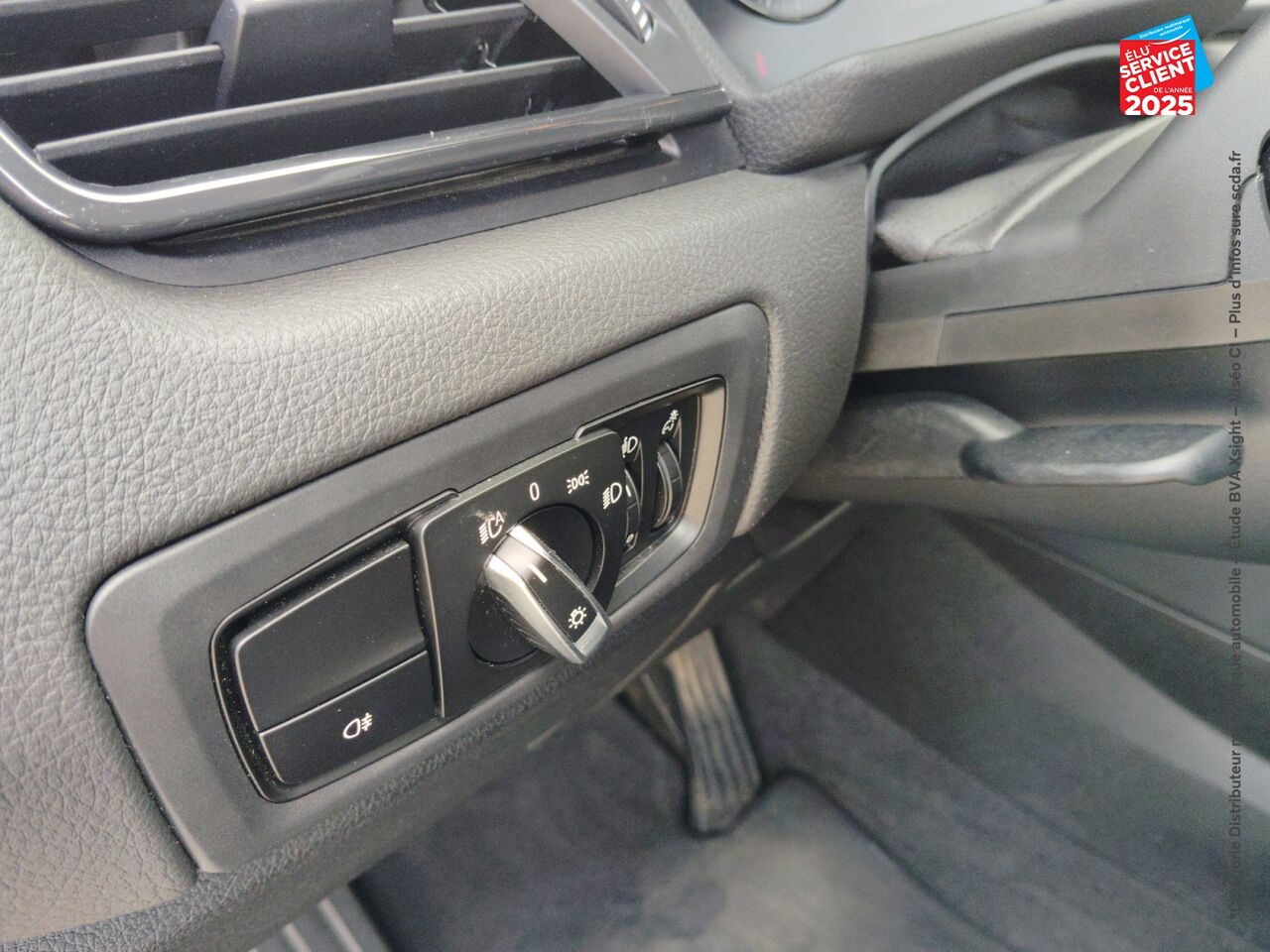 Véhicule d'occasion BMW SERIE 2 ACTIVETOURER 225XEA 224CH BUSINESS DESIGN CAMERA chez HESS Automobile
