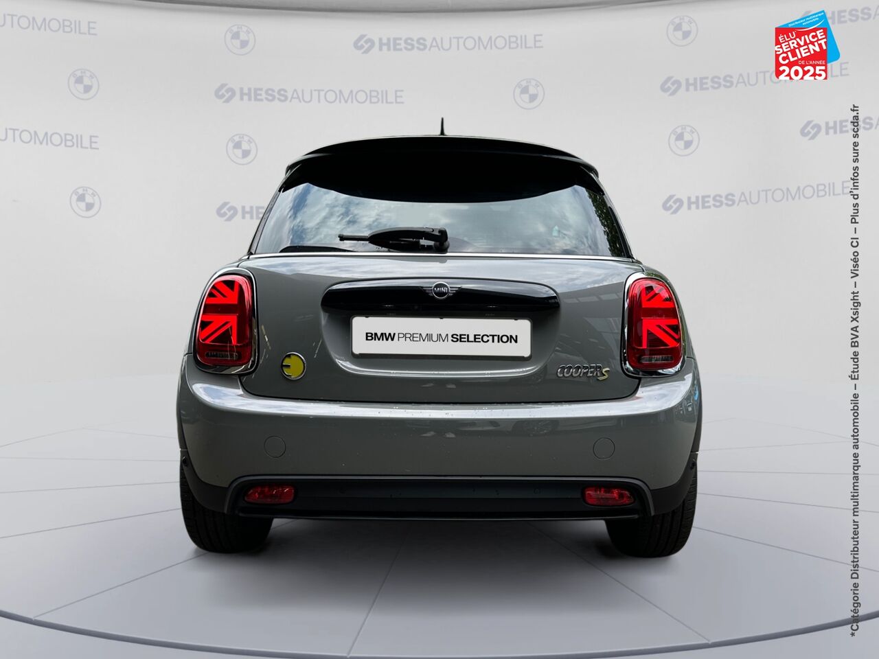Véhicule d'occasion MINI MINI COOPER SE 184CH EDITION CAMDEN BVA 5CV chez Toyota Bar le Duc
