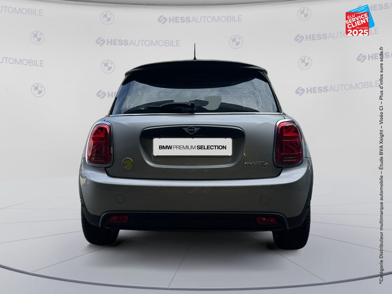 Véhicule d'occasion MINI MINI COOPER SE 184CH EDITION PREMIUM PLUS BVA 5CV chez MINI Lons-Le-Saunier