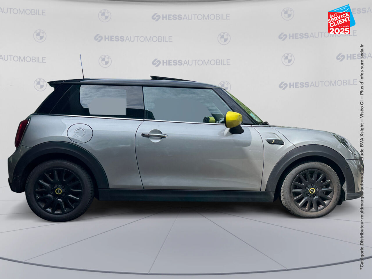Véhicule d'occasion MINI MINI COOPER SE 184CH EDITION PREMIUM PLUS BVA 5CV chez MINI Lons-Le-Saunier