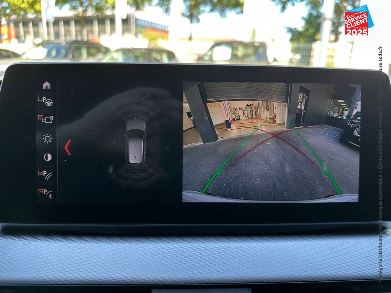 Véhicule d'occasion BMW X1 XDRIVE25EA 220CH M SPORT 6CV TOUVRANT SIEGES CHAUF GPS CAMERA CARPLAY HUD chez MINI Mulhouse