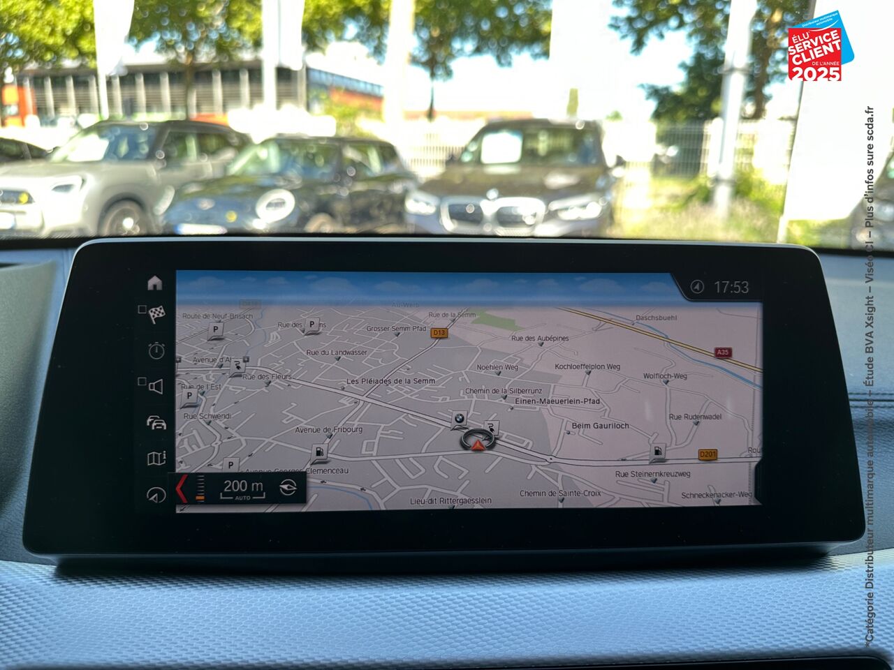 Véhicule d'occasion BMW X1 XDRIVE25EA 220CH M SPORT 6CV TOUVRANT SIEGES CHAUF GPS CAMERA CARPLAY HUD chez MINI Mulhouse