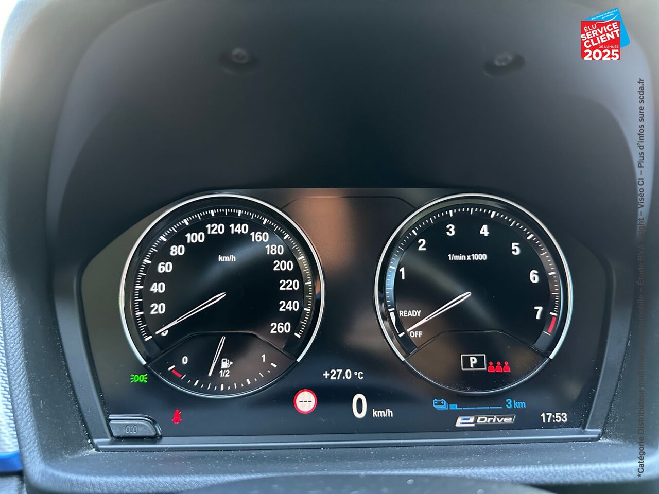 Véhicule d'occasion BMW X1 XDRIVE25EA 220CH M SPORT 6CV TOUVRANT SIEGES CHAUF GPS CAMERA CARPLAY HUD chez MINI Mulhouse