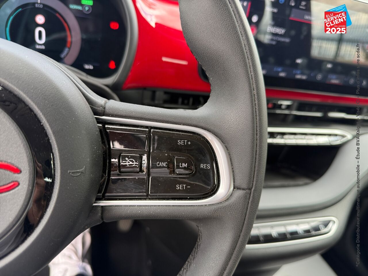 Véhicule d'occasion FIAT 500 E 95CH RED chez Opel Metz