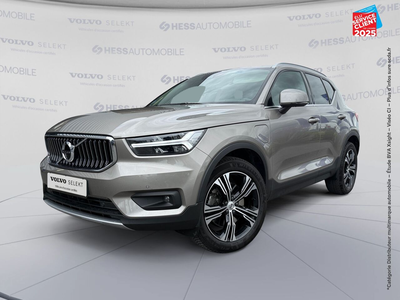 Véhicule d'occasion VOLVO XC40 T5 RECHARGE 180 + 82CH INSCRIPTION DCT 7 chez Renault Colmar