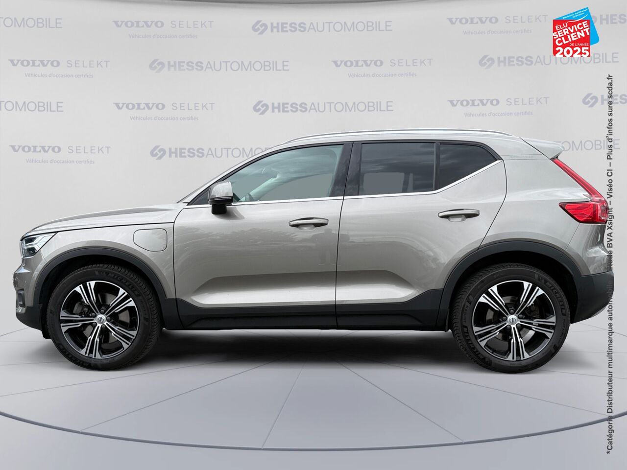 Véhicule d'occasion VOLVO XC40 T5 RECHARGE 180 + 82CH INSCRIPTION DCT 7 chez Renault Colmar