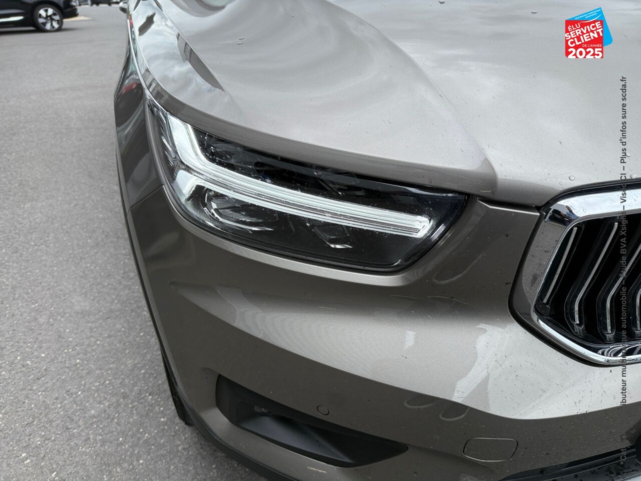 Véhicule d'occasion VOLVO XC40 T5 RECHARGE 180 + 82CH INSCRIPTION DCT 7 chez Renault Colmar