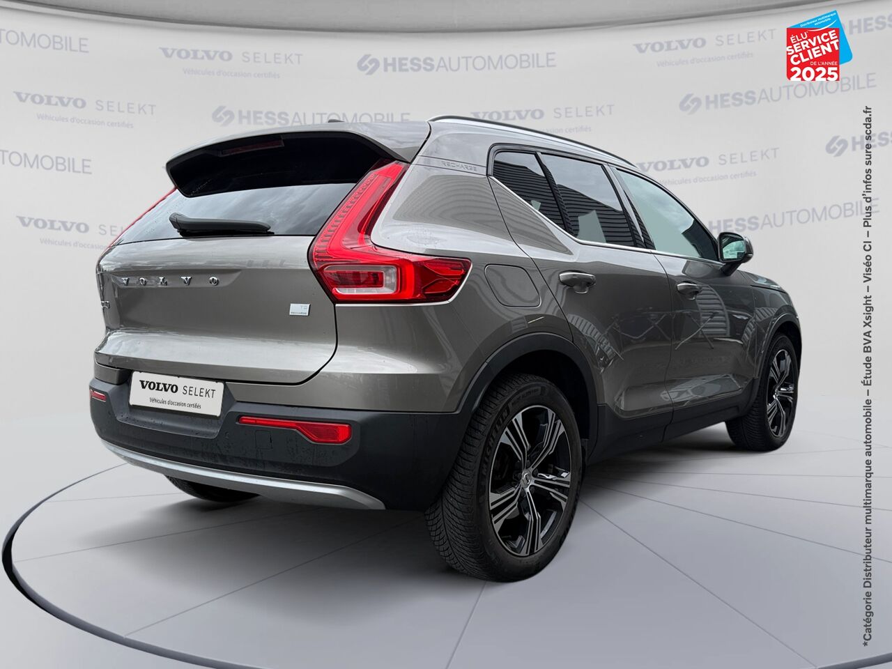 Véhicule d'occasion VOLVO XC40 T5 RECHARGE 180 + 82CH INSCRIPTION DCT 7 chez Renault Colmar