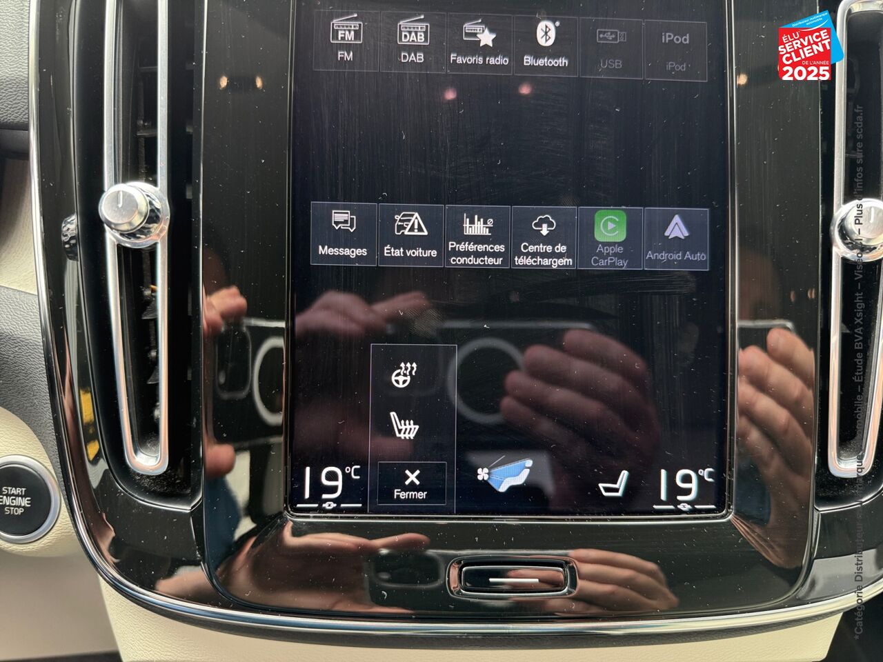 Véhicule d'occasion VOLVO XC40 T5 RECHARGE 180 + 82CH INSCRIPTION DCT 7 chez Renault Colmar