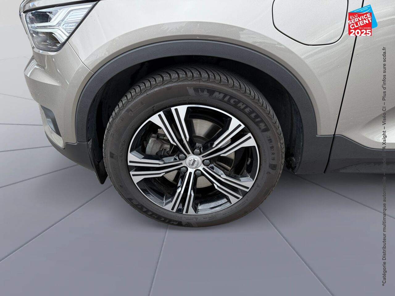 Véhicule d'occasion VOLVO XC40 T5 RECHARGE 180 + 82CH INSCRIPTION DCT 7 chez Renault Colmar