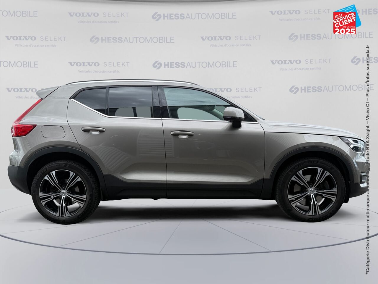 Véhicule d'occasion VOLVO XC40 T5 RECHARGE 180 + 82CH INSCRIPTION DCT 7 chez Renault Colmar