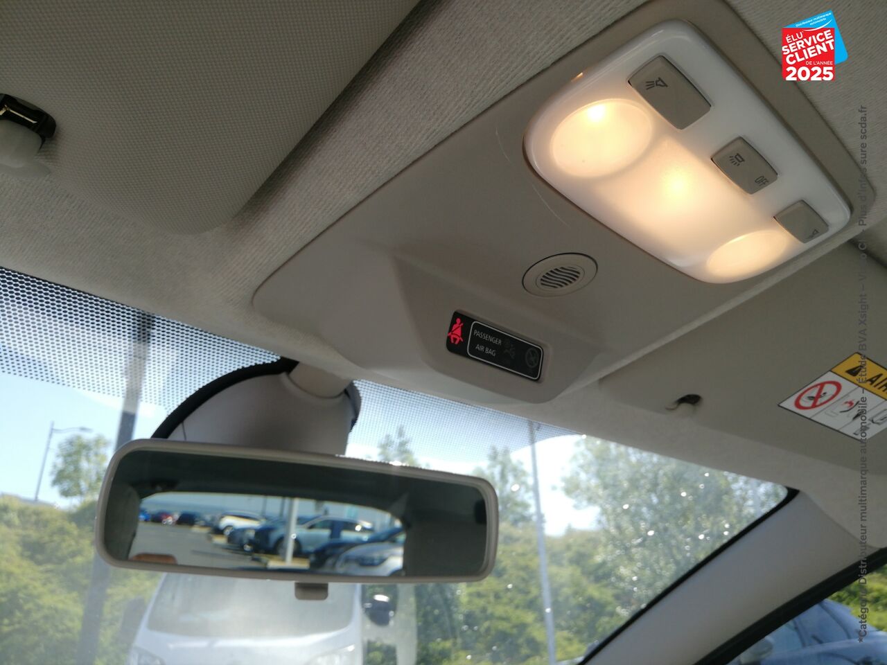 Véhicule d'occasion RENAULT ZOE ZEN CHARGE NORMALE R90 ACHAT INTEGRAL MY19 GPS chez HESS Automobile