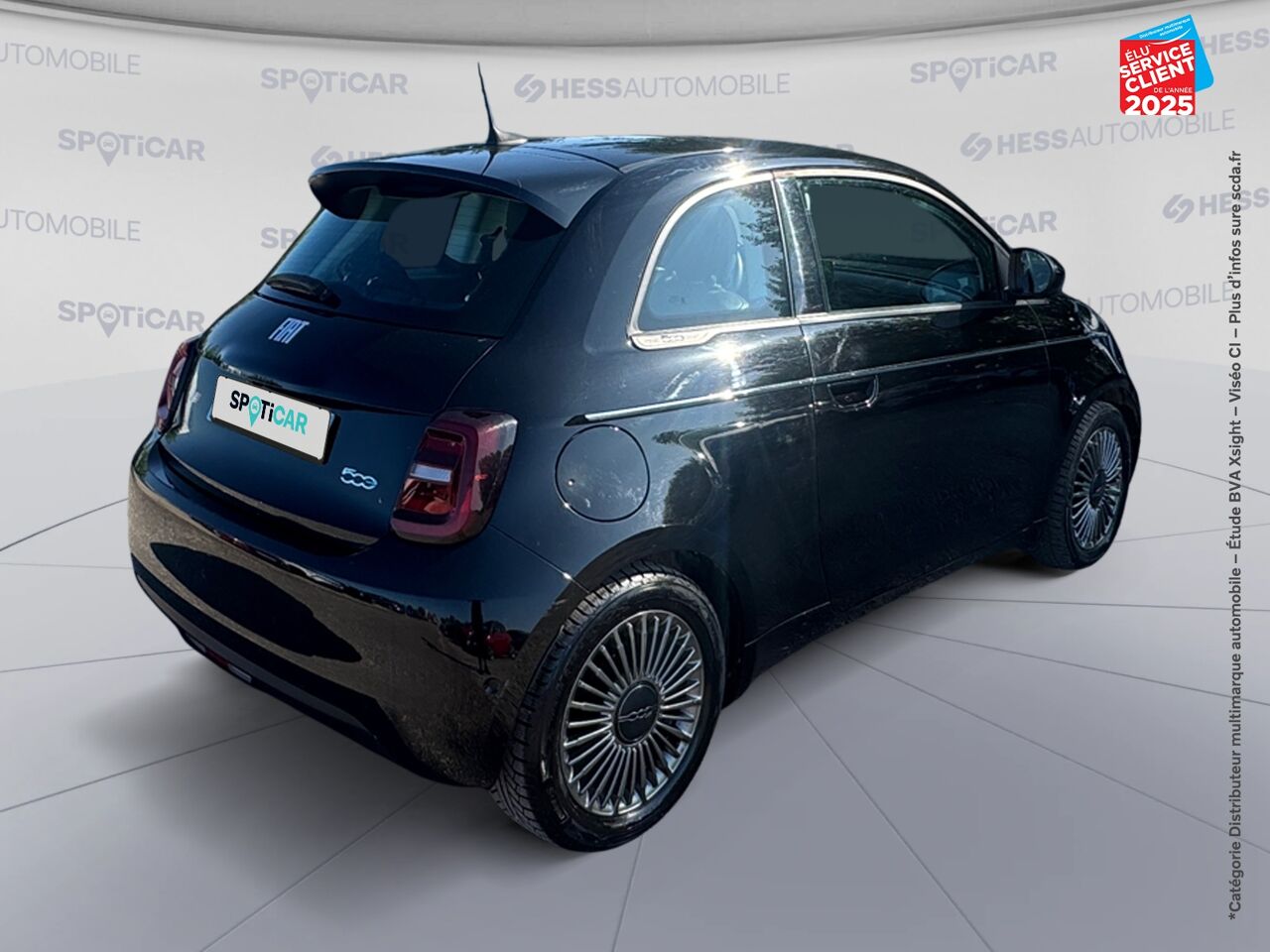 Véhicule d'occasion FIAT 500 E 118CH ICONE PLUS PACK MAGIC EYE CAMERA chez Opel Beaune