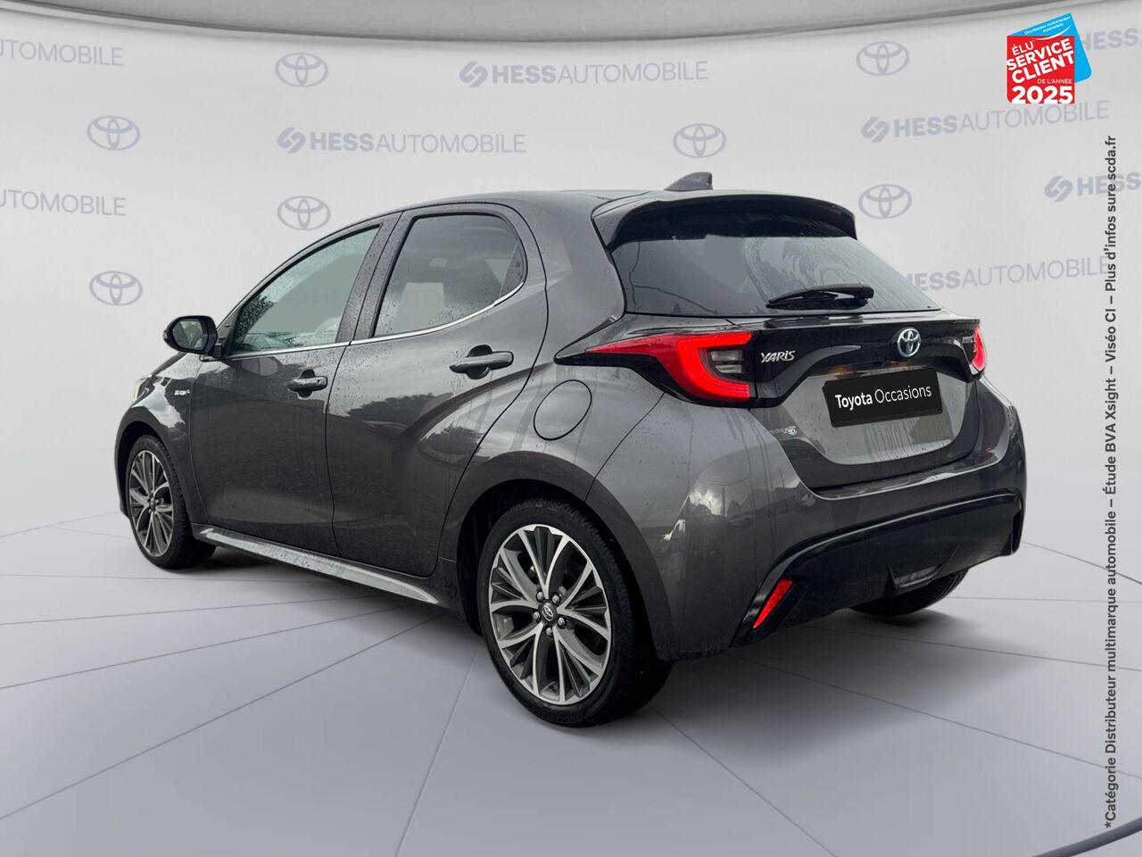 Véhicule d'occasion TOYOTA YARIS 116H ICONIC 5P chez Fiat Dijon