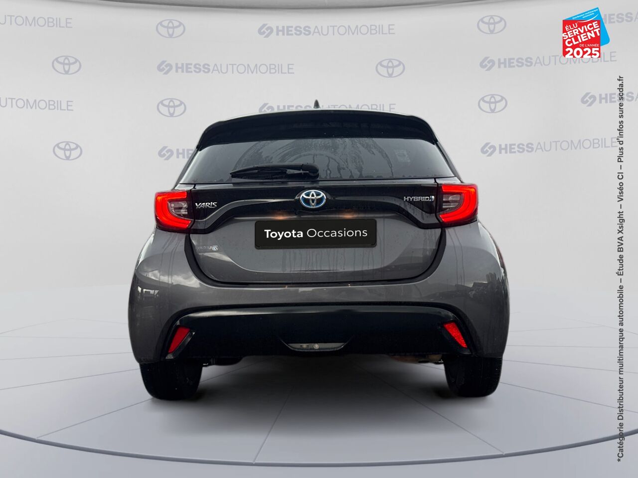 Véhicule d'occasion TOYOTA YARIS 116H ICONIC 5P chez Fiat Dijon