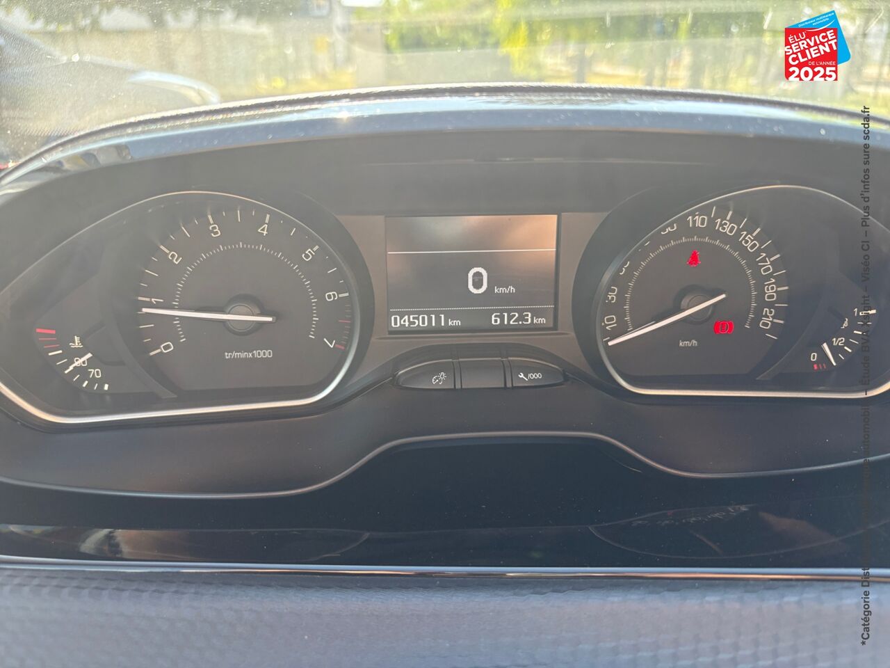 Véhicule d'occasion PEUGEOT 208 1.2 PURETECH 110CH E6.C GT LINE S/S 5P GPS CAMERA CARPLAY chez Le Veodrome