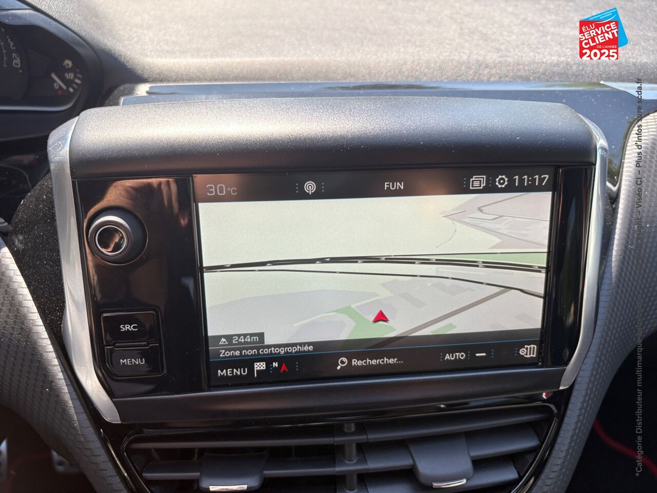 Véhicule d'occasion PEUGEOT 208 1.2 PURETECH 110CH E6.C GT LINE S/S 5P GPS CAMERA CARPLAY chez Le Veodrome