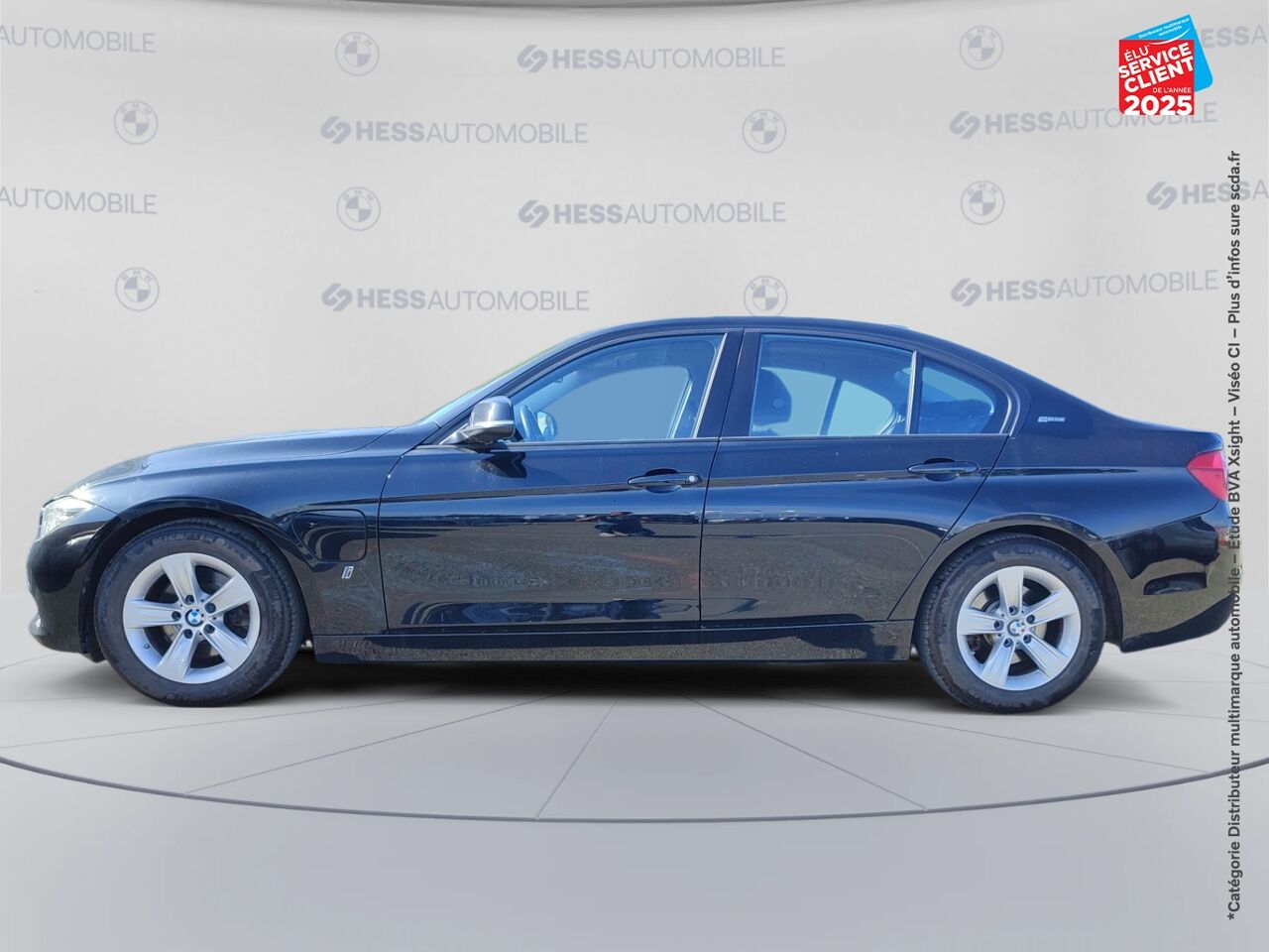 Véhicule d'occasion BMW SERIE 3 330EA 252CH LOUNGE SIEGES CHAUF GPS RADAR AV/AR chez HESS Automobile