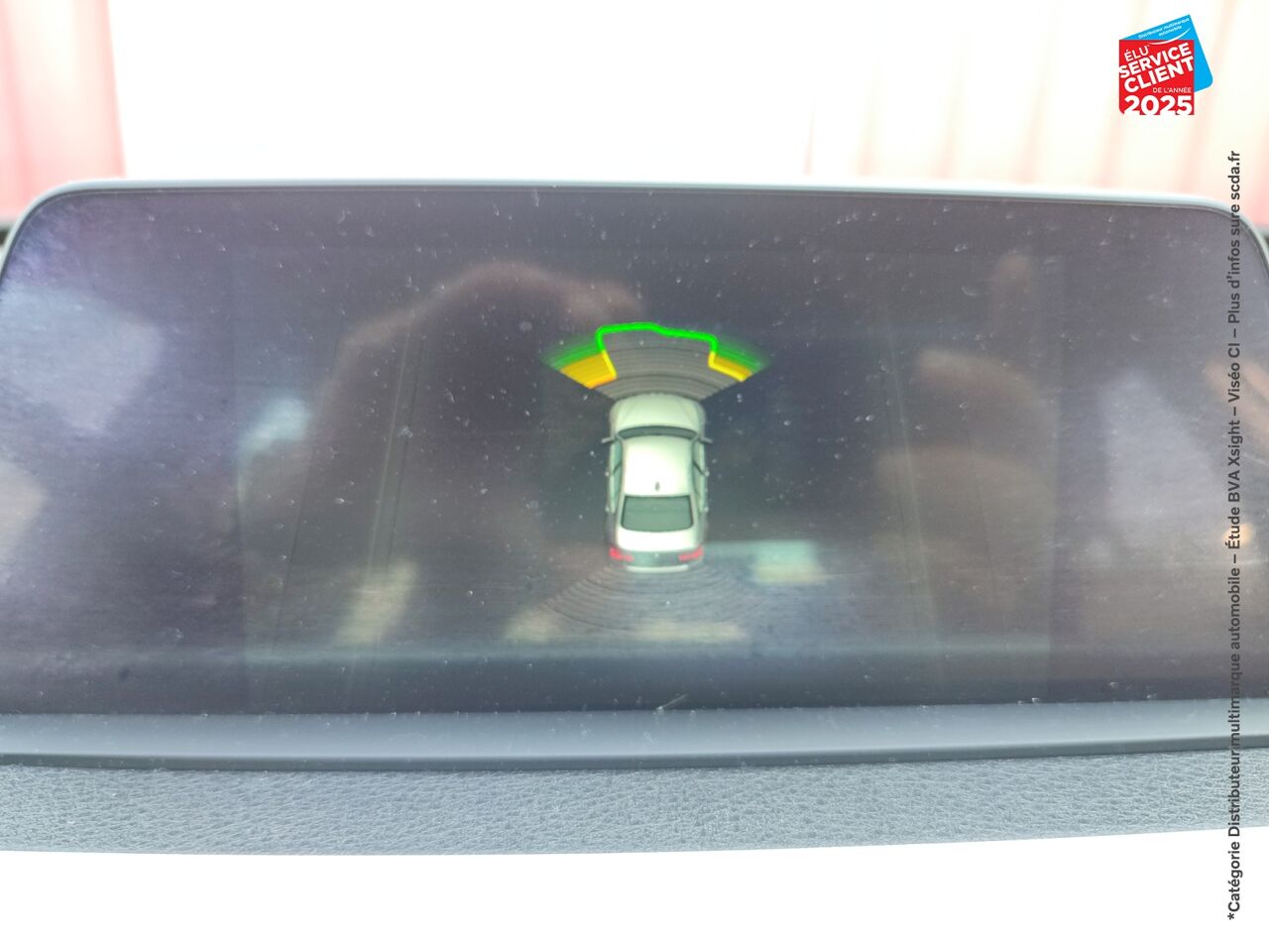 Véhicule d'occasion BMW SERIE 3 330EA 252CH LOUNGE SIEGES CHAUF GPS RADAR AV/AR chez HESS Automobile