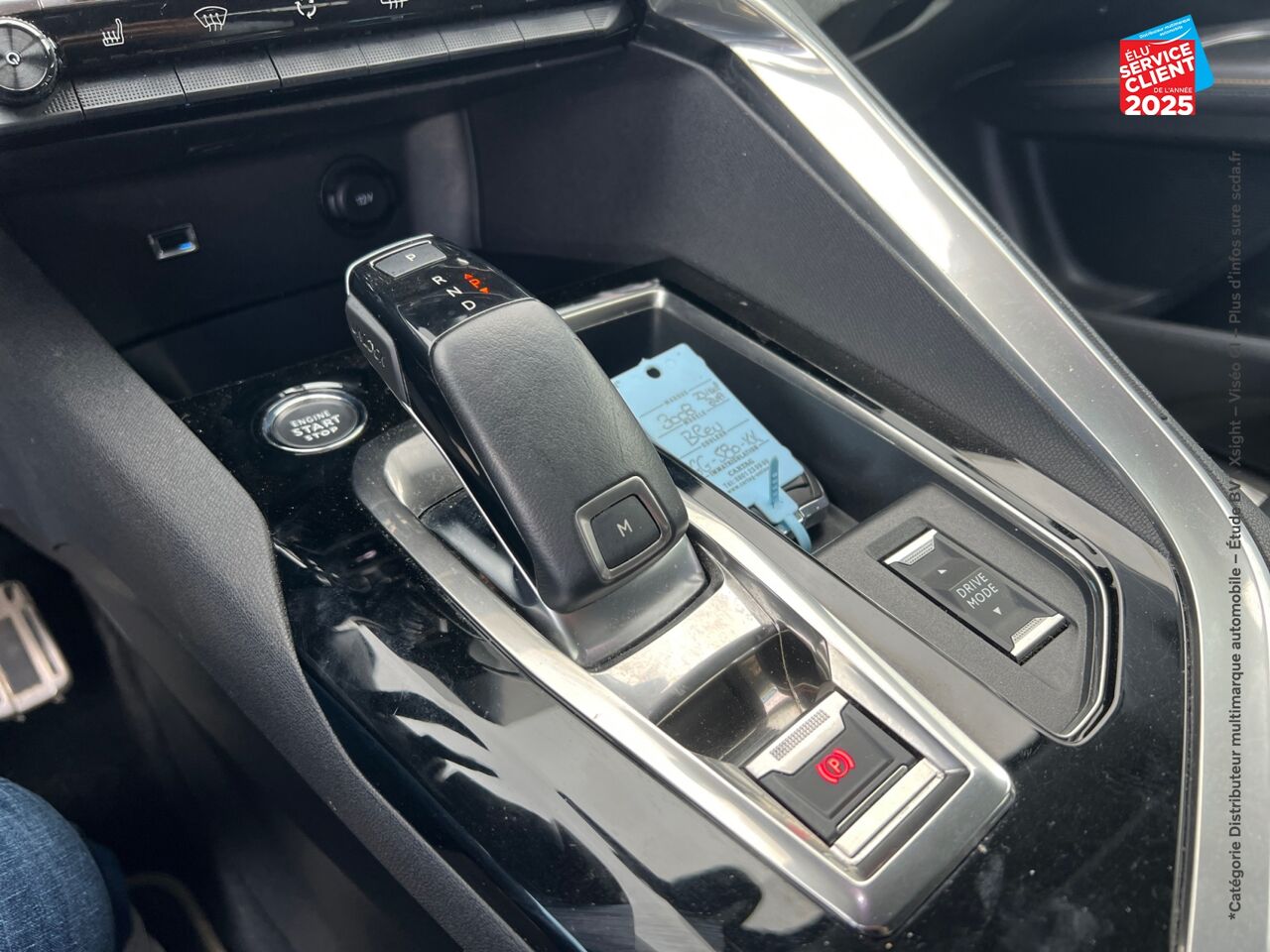 Véhicule d'occasion PEUGEOT 3008 1.5 BLUEHDI 130CH S/S ROADTRIP EAT8 SIEGES CHAUF GPS CAMERA CARPLAY chez Renault Sélestat