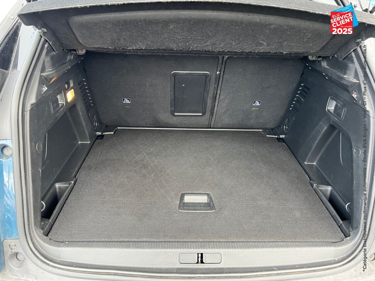 Véhicule d'occasion PEUGEOT 3008 1.5 BLUEHDI 130CH S/S ROADTRIP EAT8 SIEGES CHAUF GPS CAMERA CARPLAY chez Renault Sélestat