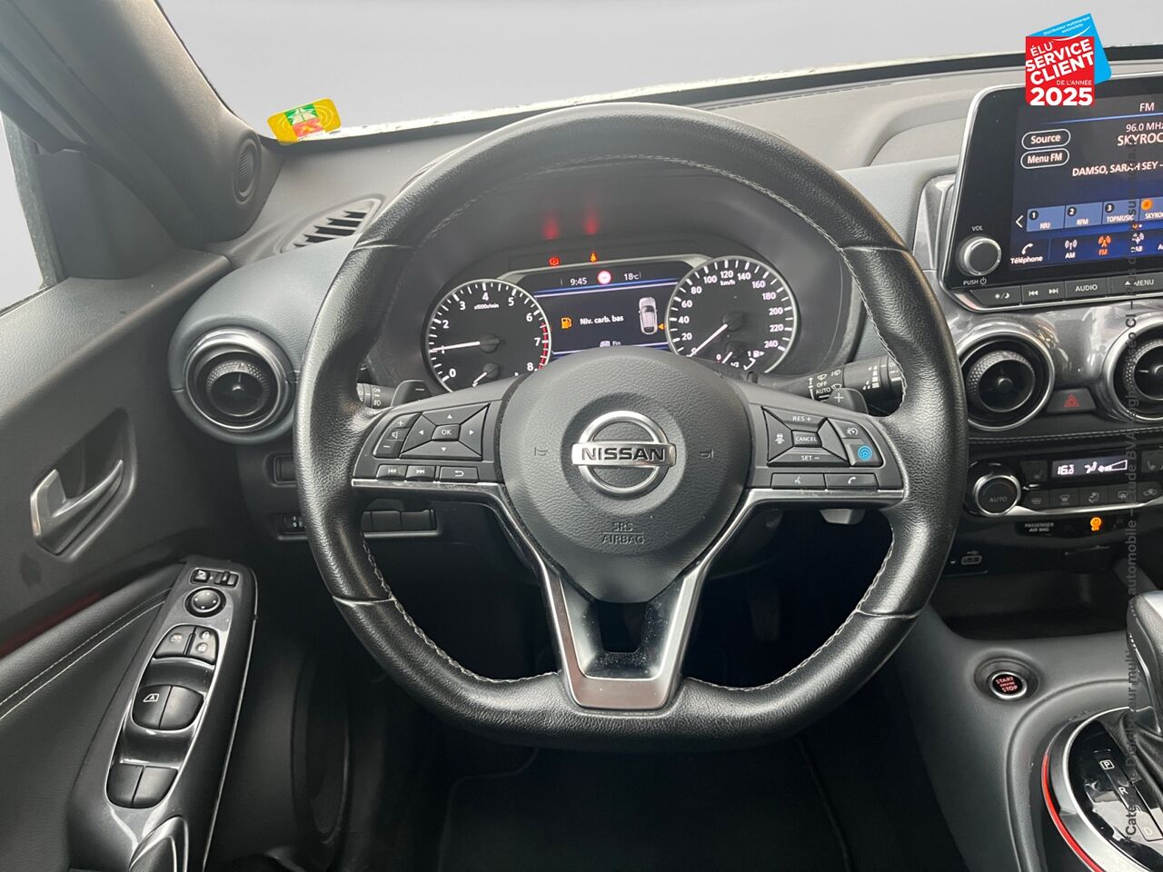 Véhicule d'occasion NISSAN JUKE 1.0 DIG-T 114CH TEKNA DCT 2021 chez Peugeot Reims