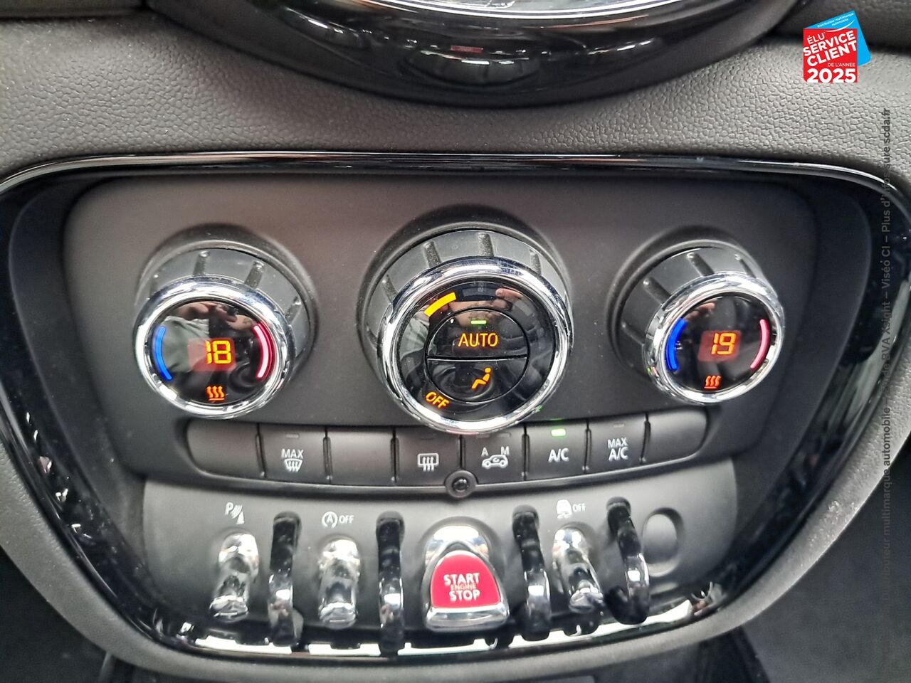 Véhicule d'occasion MINI CLUBMAN COOPER S 178CH KNIGHTSBRIDGE BVA7 TPANO GPS CAMERA CARPLAY chez MINI Lons-Le-Saunier
