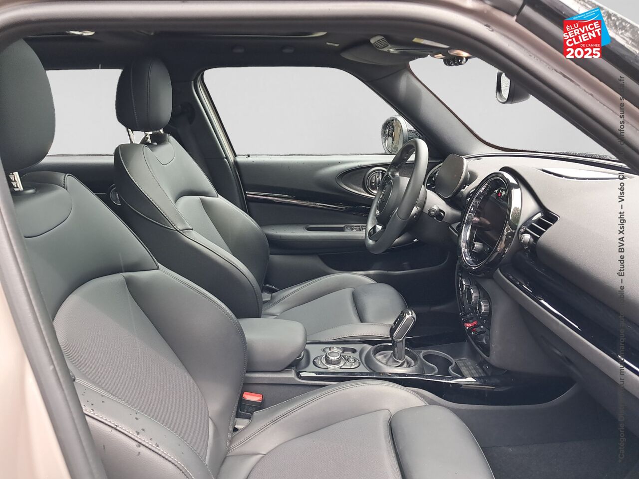 Véhicule d'occasion MINI CLUBMAN COOPER S 178CH KNIGHTSBRIDGE BVA7 TPANO GPS CAMERA CARPLAY chez MINI Lons-Le-Saunier