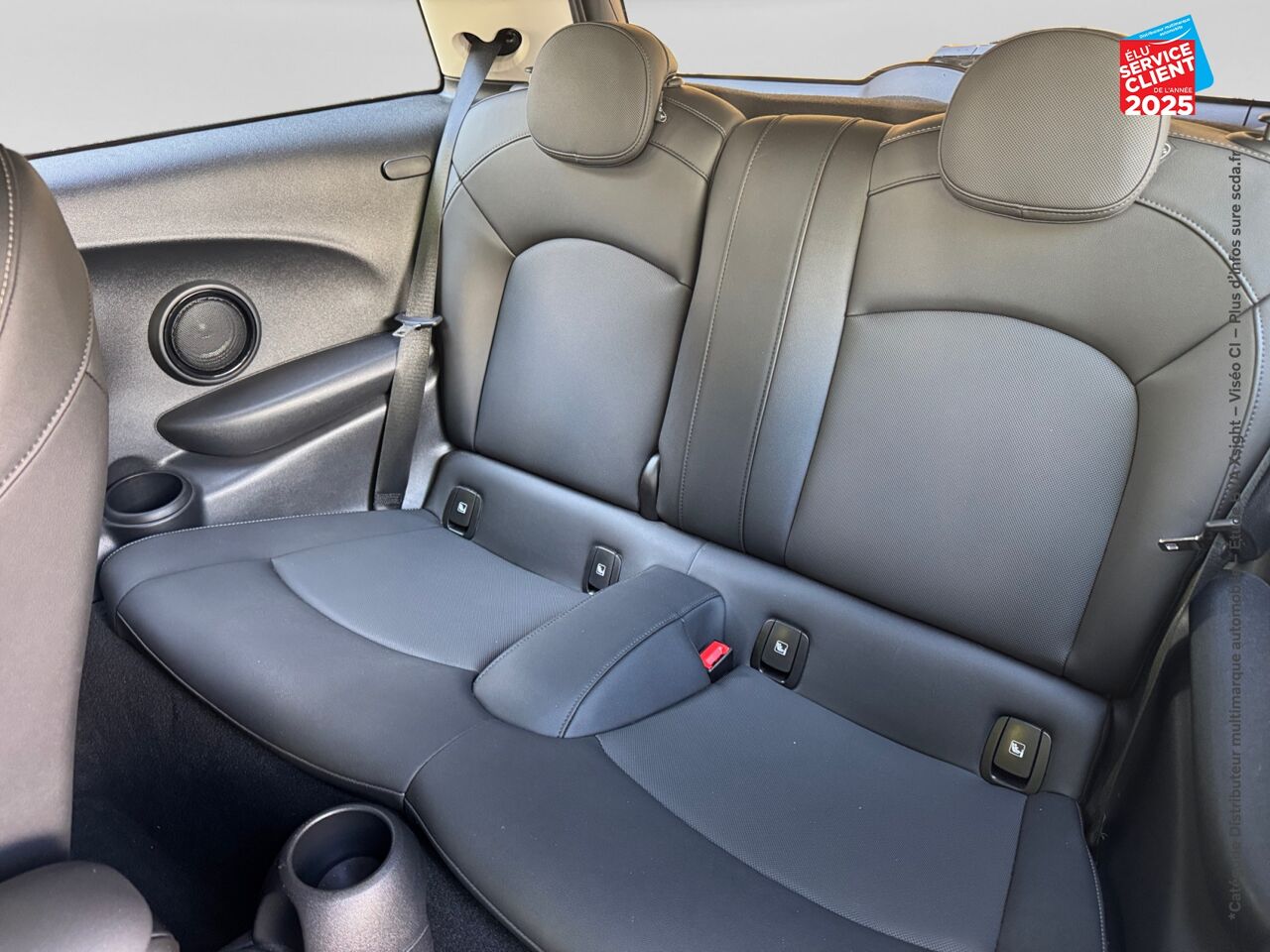Véhicule d'occasion MINI MINI COOPER SE 184CH EDITION PREMIUM BVA 5CV chez Toyota Forbach