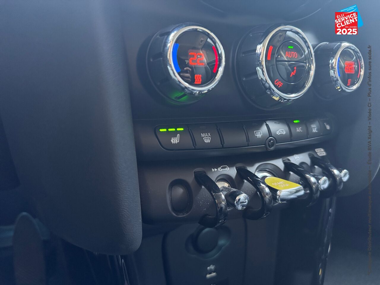 Véhicule d'occasion MINI MINI COOPER SE 184CH EDITION PREMIUM BVA 5CV chez Toyota Forbach