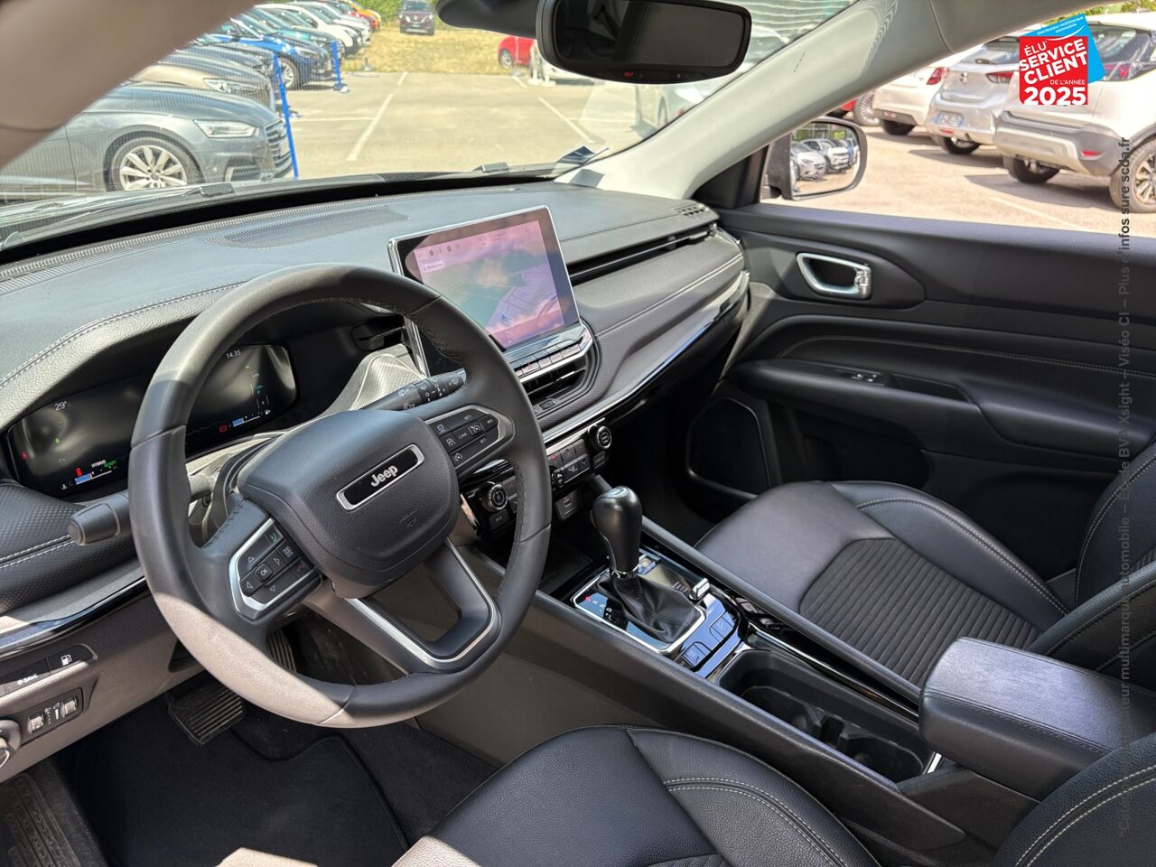Véhicule d'occasion JEEP COMPASS 1.3 GSE T4 190CH BROOKLYN EDITION 4XE PHEV AT6 chez Opel Besançon
