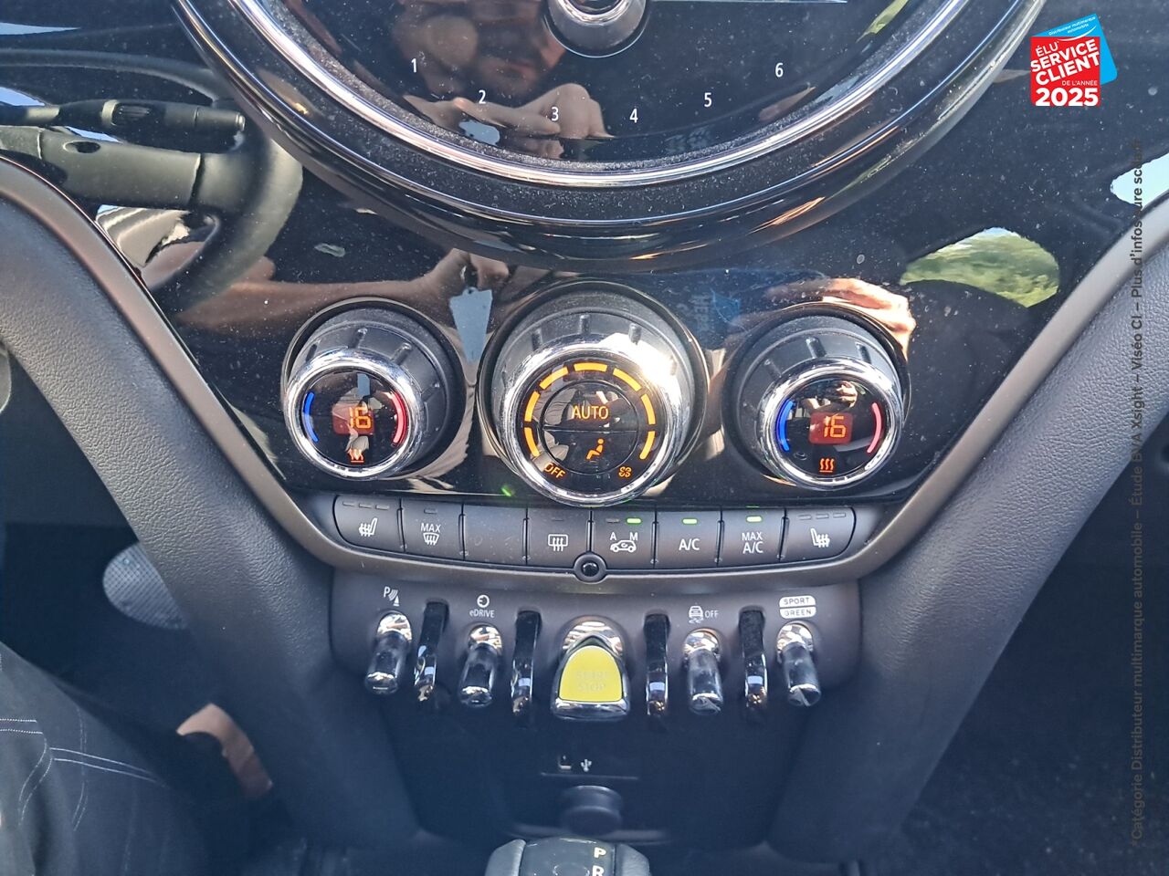 Véhicule d'occasion MINI COUNTRYMAN COOPER SE 125CH + 95CH NORTHWOOD ALL4 BVA6 TOUVRANT GPS chez BMW Besançon