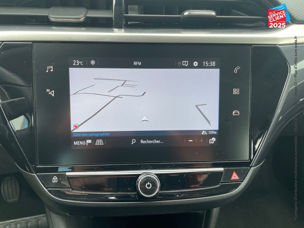 Véhicule d'occasion OPEL CORSA 1.2 75CH ELEGANCE BUSINESS GPS CARPLAY chez Le Veodrome