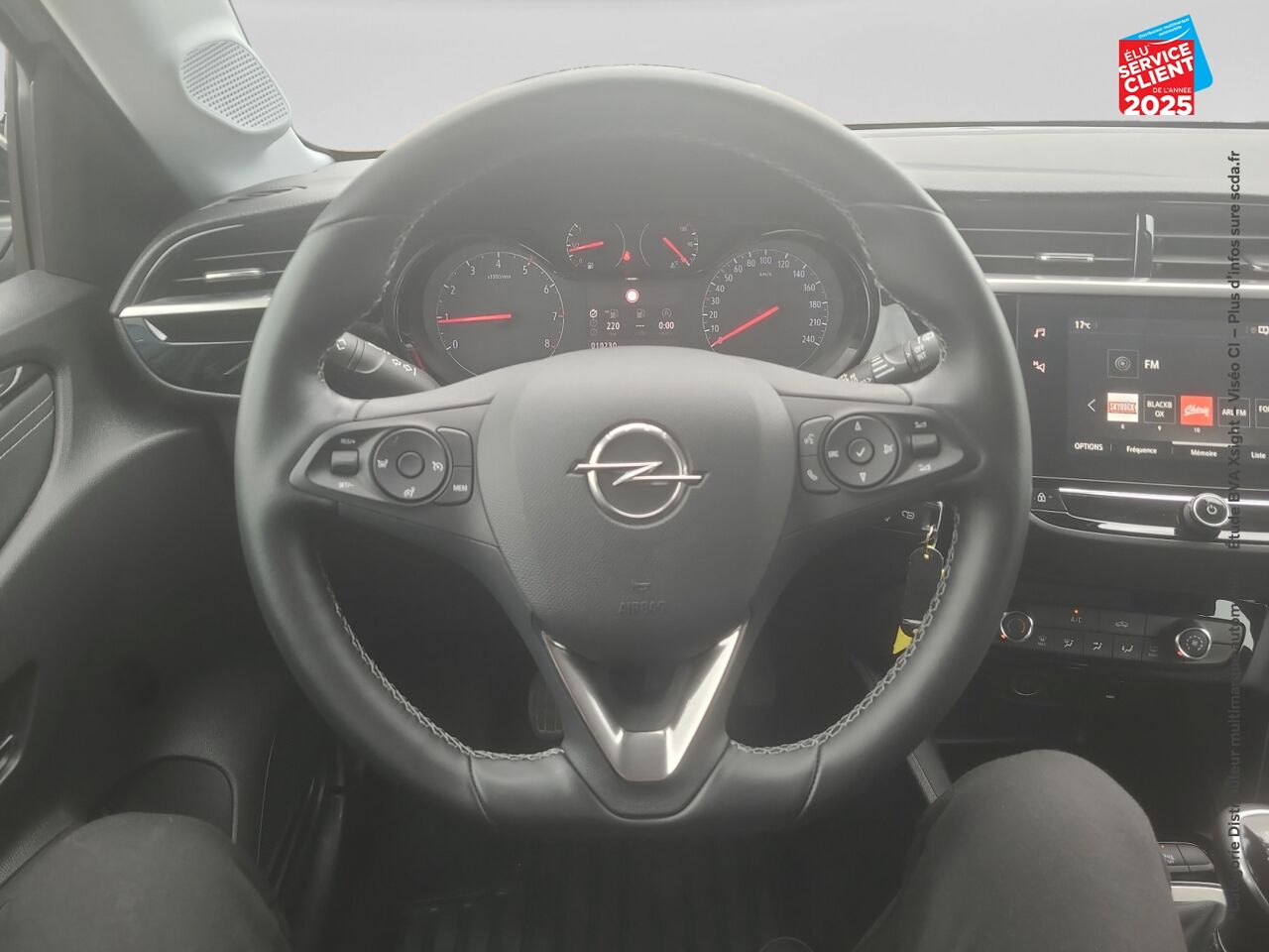 Véhicule d'occasion OPEL CORSA 1.2 75CH ELEGANCE BUSINESS GPS RADAR AR CARPLAY chez Le Veodrome