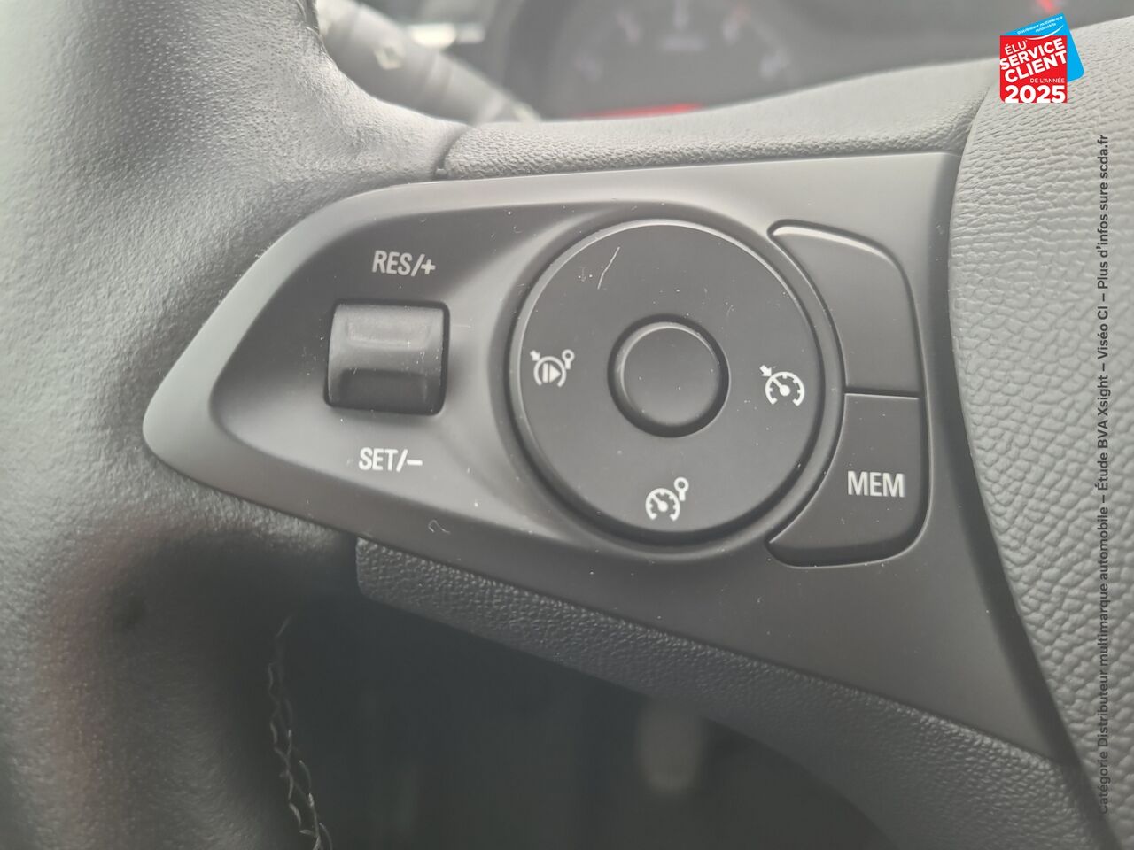 Véhicule d'occasion OPEL CORSA 1.2 75CH ELEGANCE BUSINESS GPS RADAR AR CARPLAY chez Le Veodrome