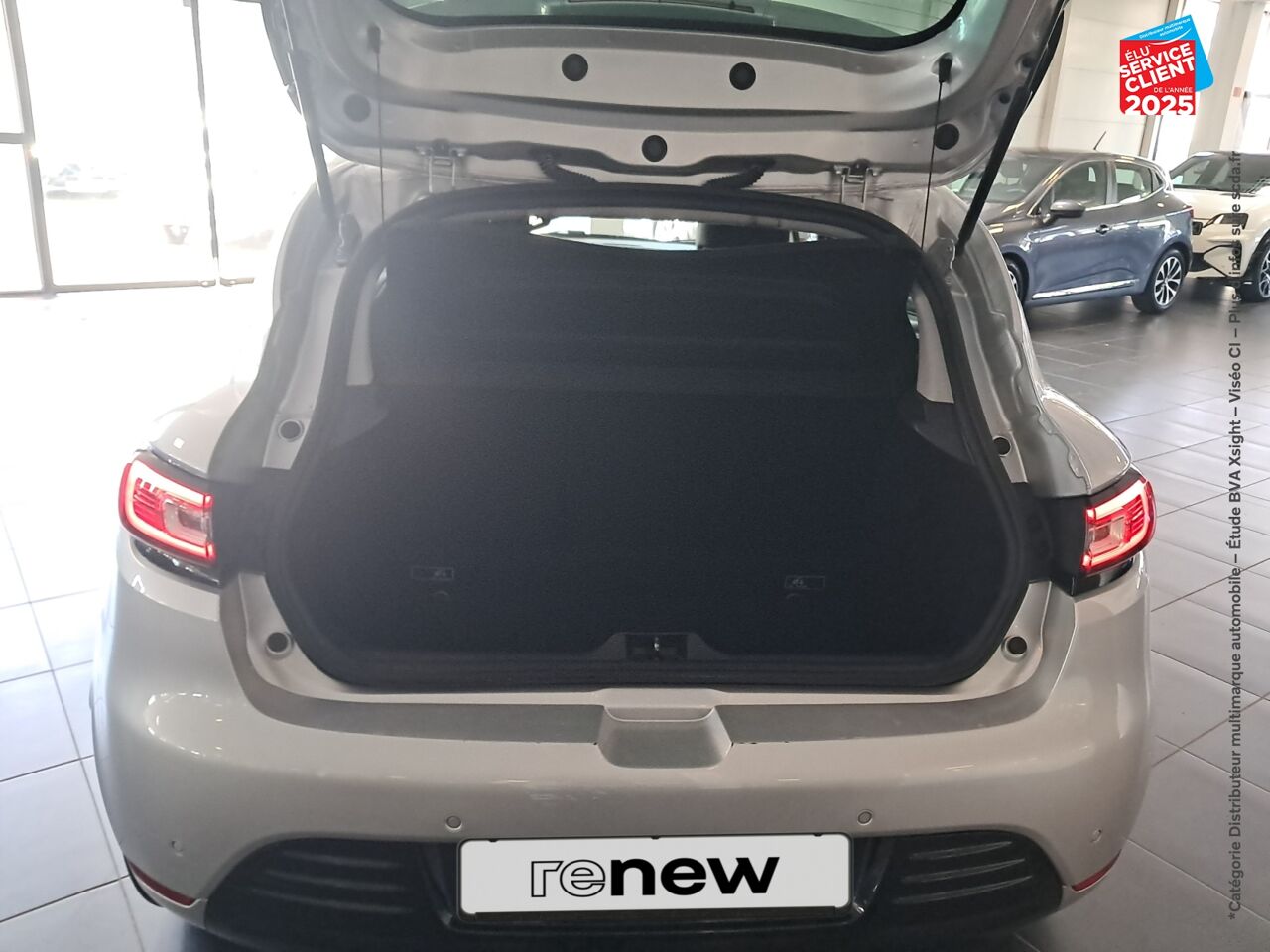 Véhicule d'occasion RENAULT CLIO 1.2 TCE 120CH ENERGY STEEL EDC 5P chez Renault Saint-Louis