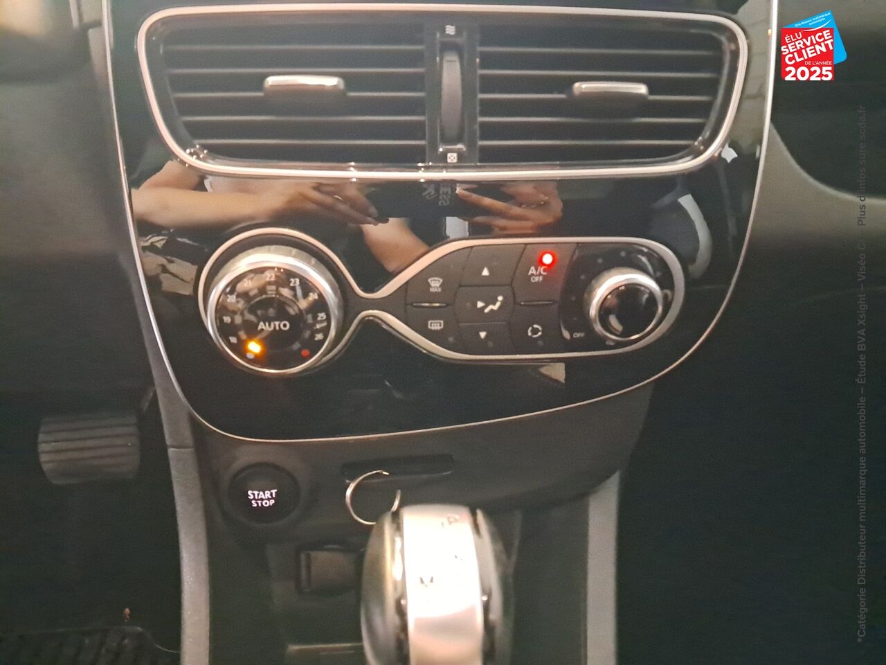 Véhicule d'occasion RENAULT CLIO 1.2 TCE 120CH ENERGY STEEL EDC 5P chez Renault Saint-Louis