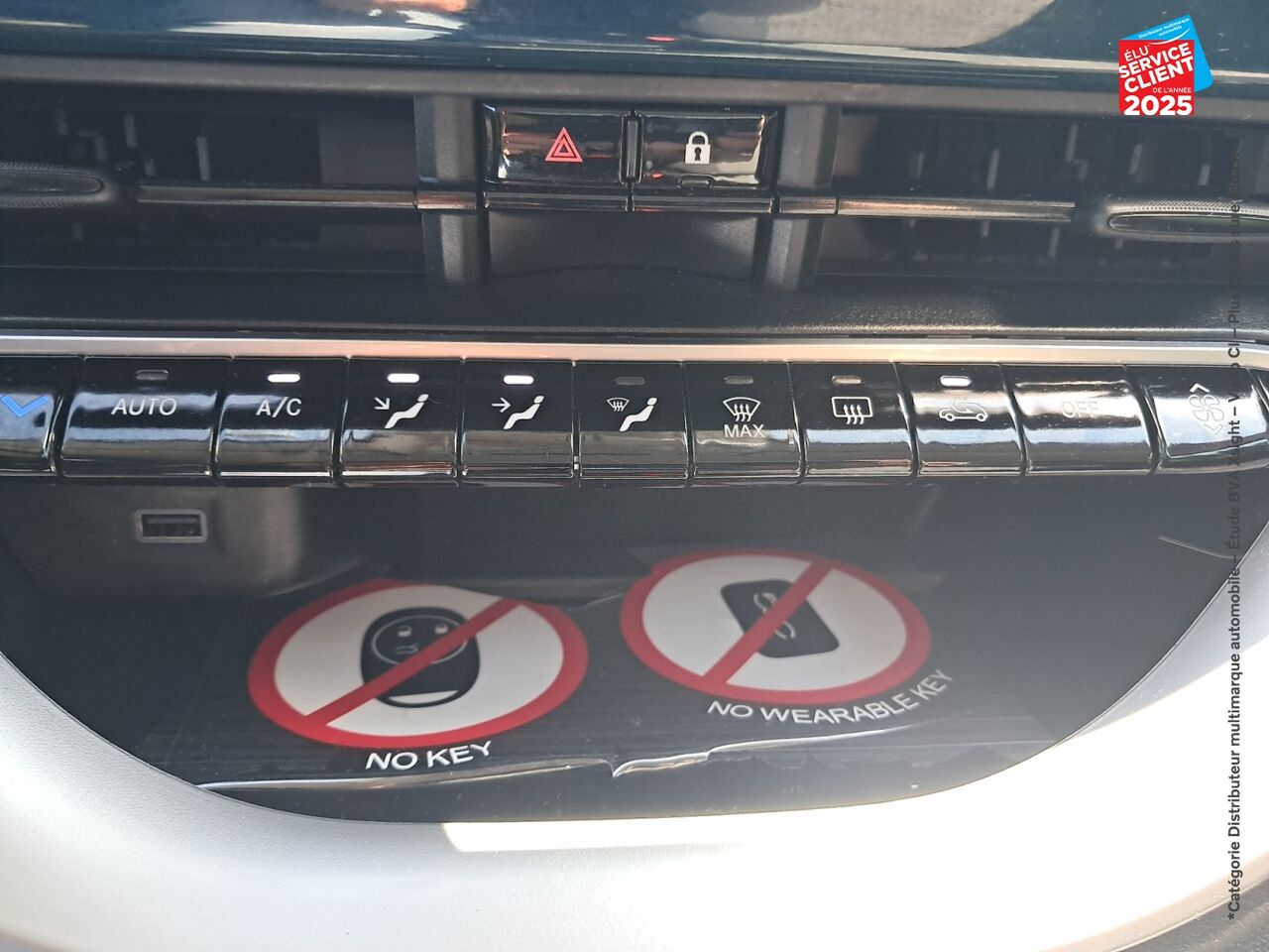 Véhicule d'occasion FIAT 500 E 118CH ICONE chez Nissan Montbéliard