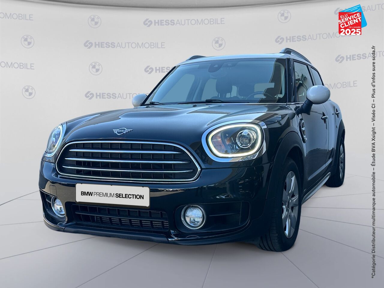 Véhicule d'occasion MINI COUNTRYMAN COOPER 136CH CHILI BVA chez MINI Lons-Le-Saunier