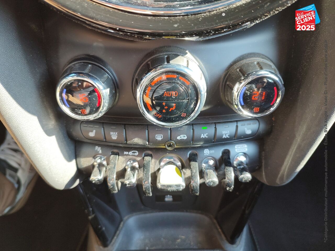 Véhicule d'occasion MINI MINI COOPER SE 184CH YOURS BVA 5CV chez MINI Besançon