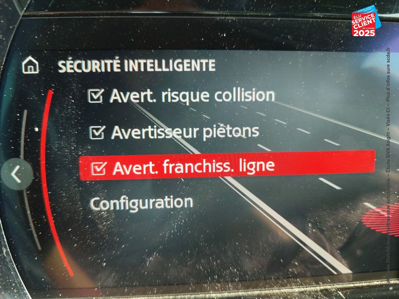 Véhicule d'occasion MINI MINI COOPER SE 184CH YOURS BVA 5CV chez MINI Besançon