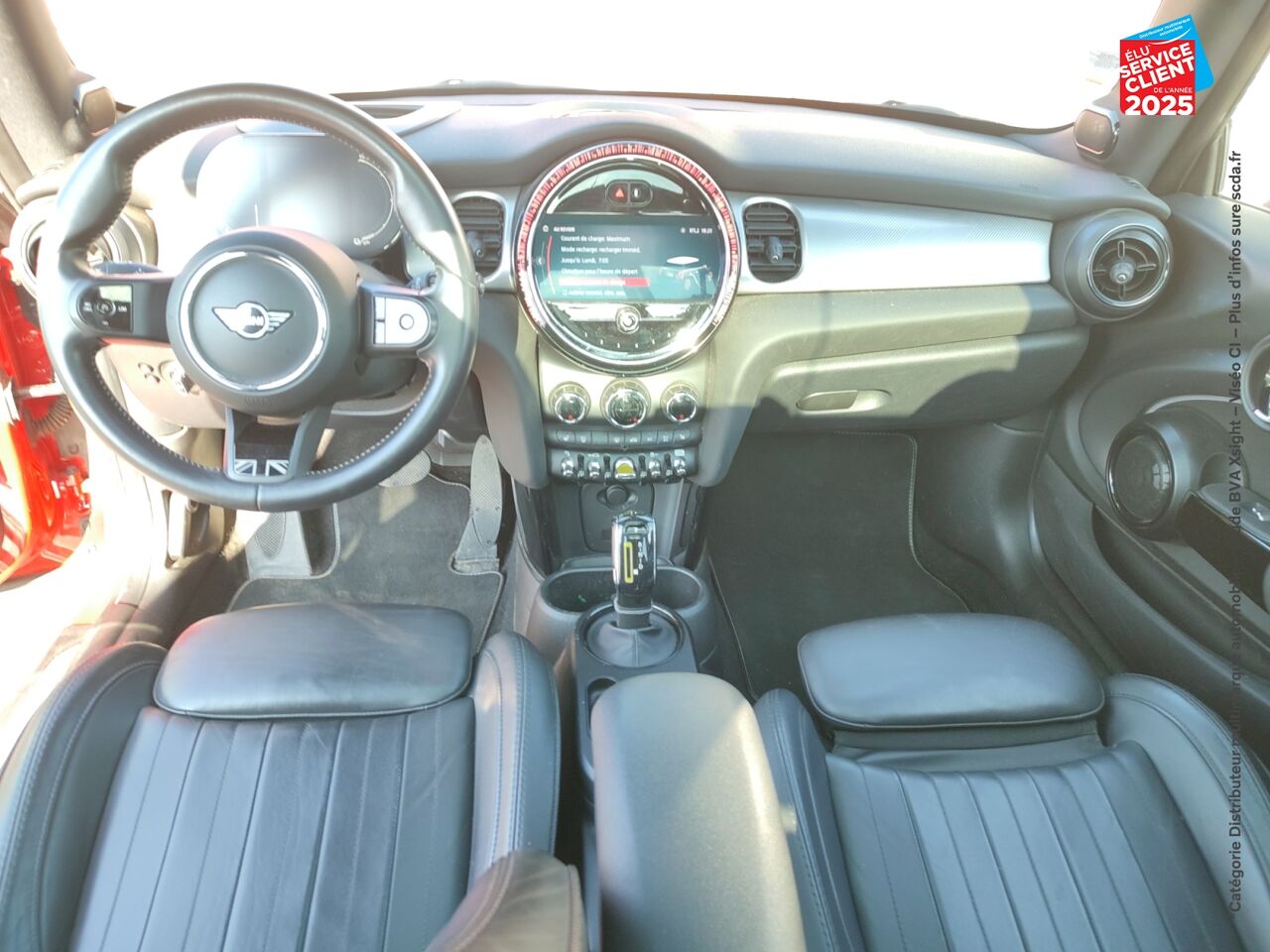 Véhicule d'occasion MINI MINI COOPER SE 184CH YOURS BVA 5CV chez MINI Besançon