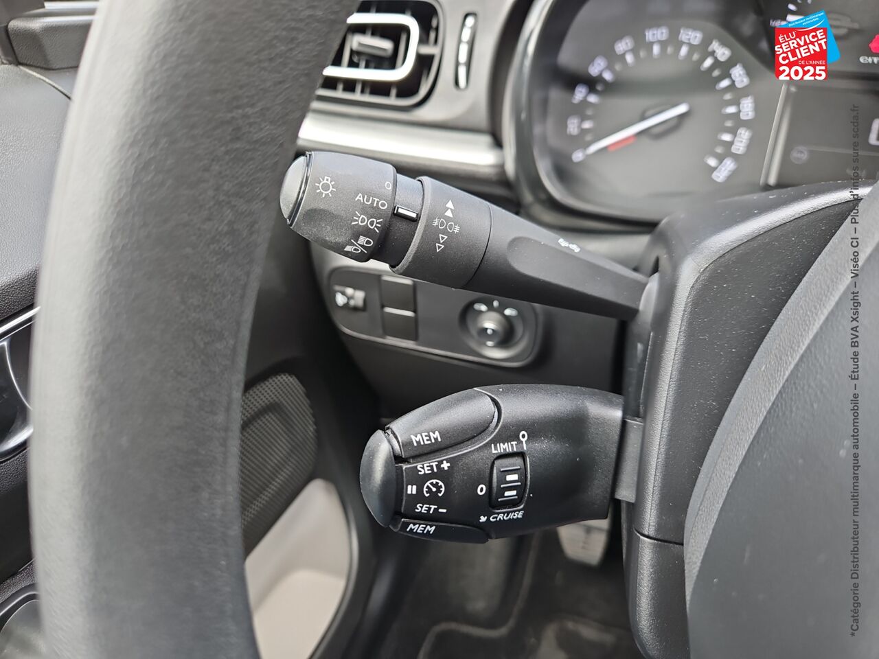 Véhicule d'occasion CITROEN C3 1.5 BLUEHDI 100CH S/S C-SERIES E6.D GPS RADAR AR CARPLAY chez Le Veodrome