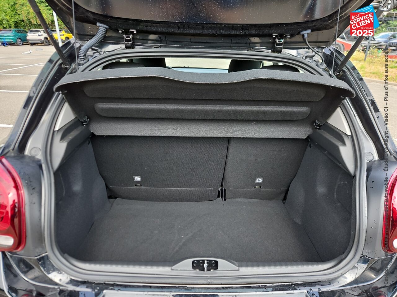 Véhicule d'occasion CITROEN C3 1.5 BLUEHDI 100CH S/S C-SERIES E6.D GPS RADAR AR CARPLAY chez Le Veodrome