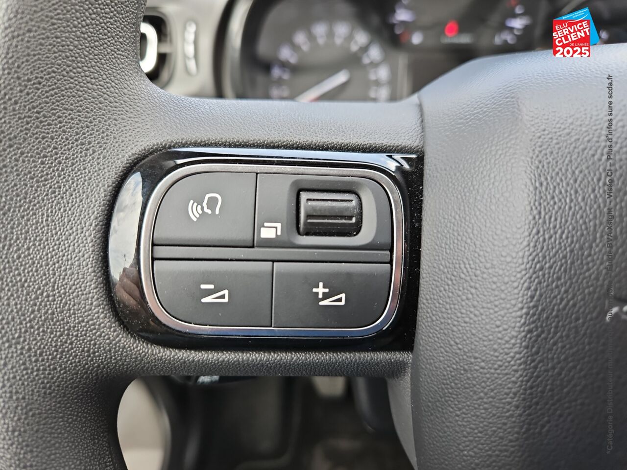 Véhicule d'occasion CITROEN C3 1.5 BLUEHDI 100CH S/S C-SERIES E6.D GPS RADAR AR CARPLAY chez Le Veodrome
