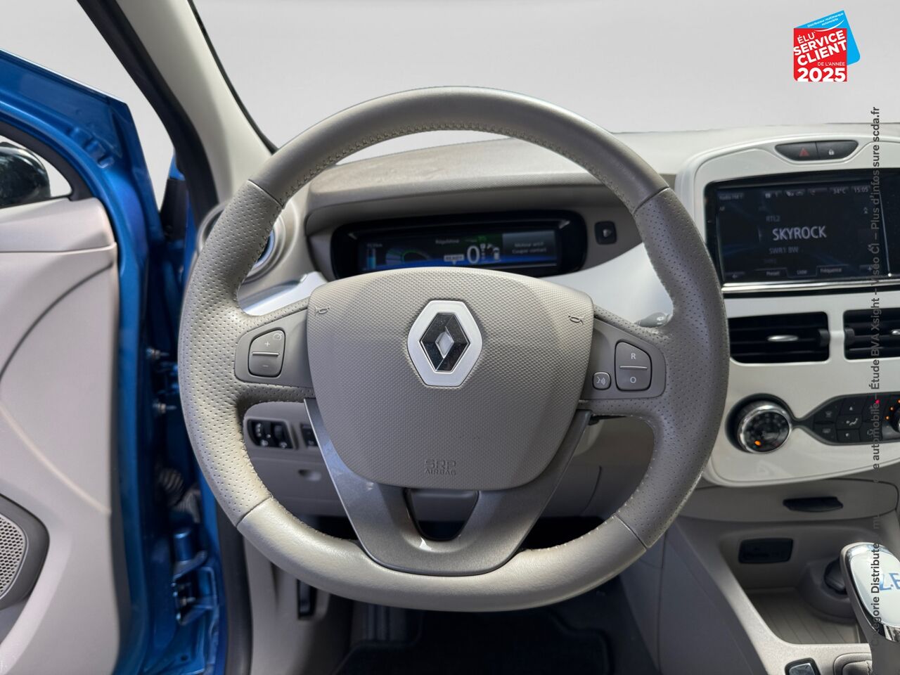 Véhicule d'occasion RENAULT ZOE ZEN CHARGE NORMALE R90 chez Hyundai Epernay