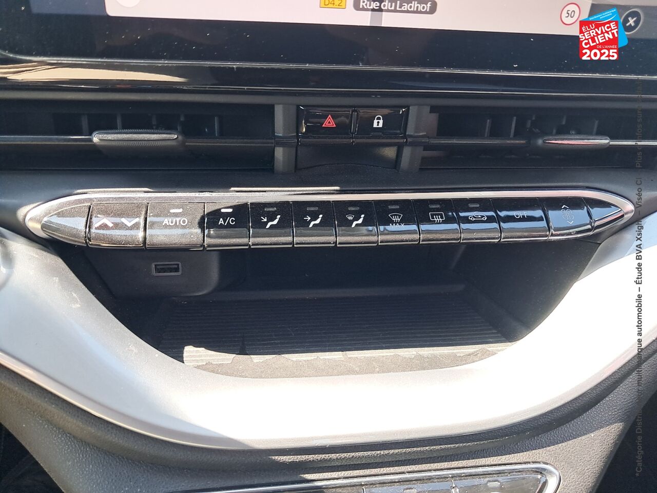 Véhicule d'occasion FIAT 500 E 118CH ICONE chez Hyundai Reims